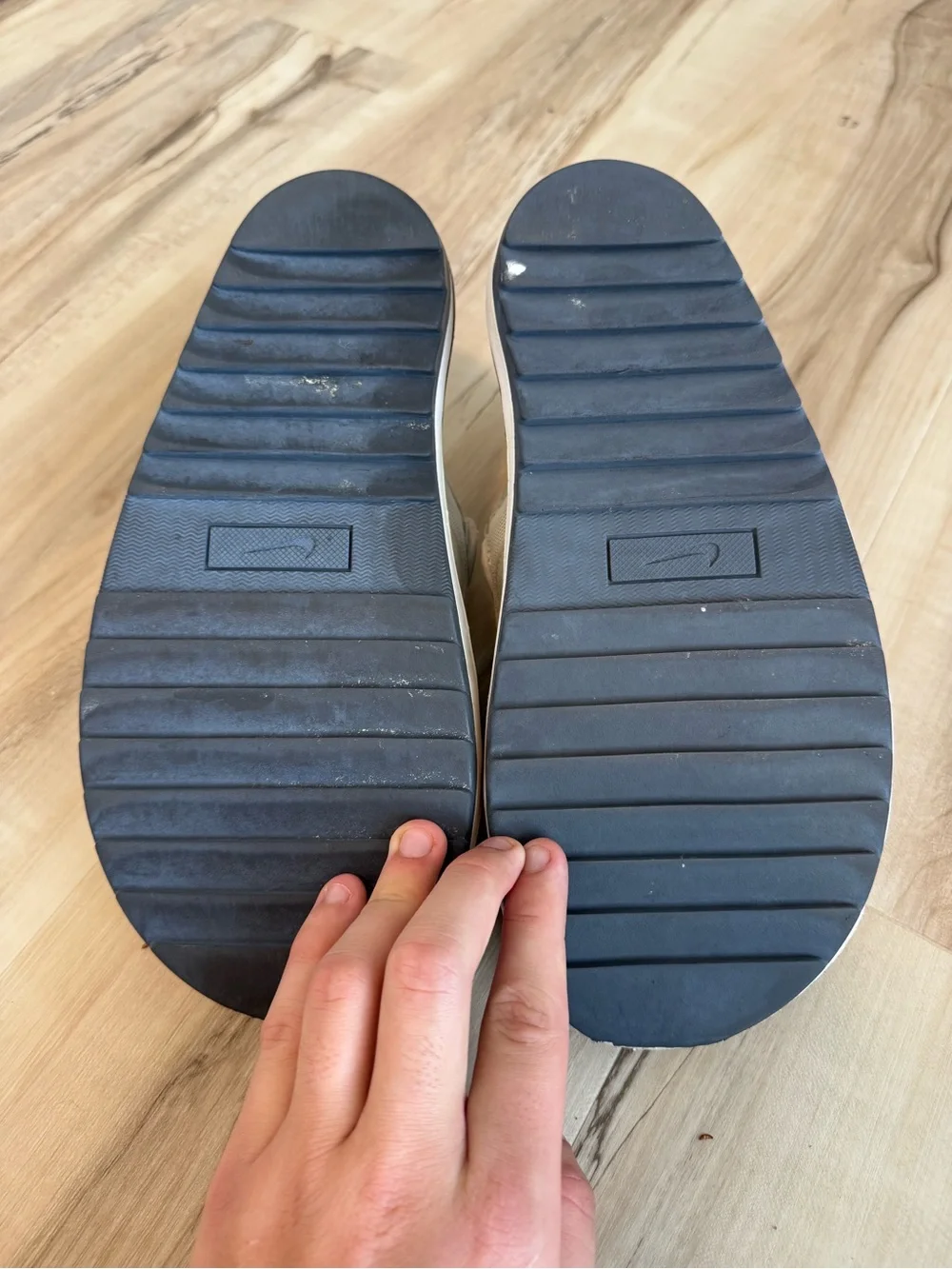 Nike Offline 2.0 Bone Barely Volt Slides/Sandals